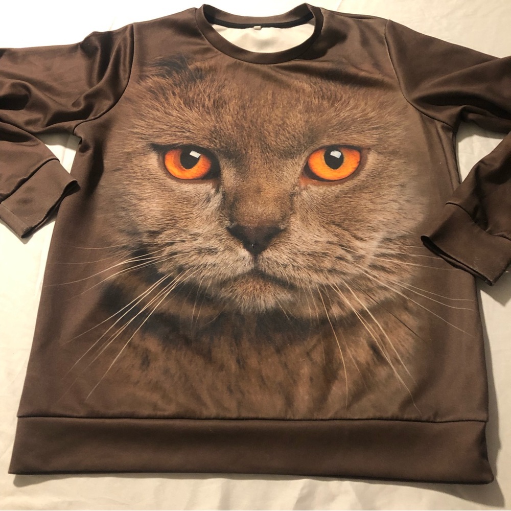Meduim cat sweater